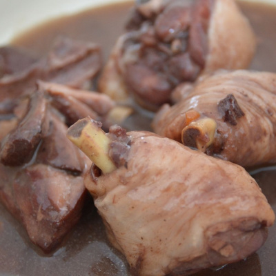 Coq au vin Gammareix